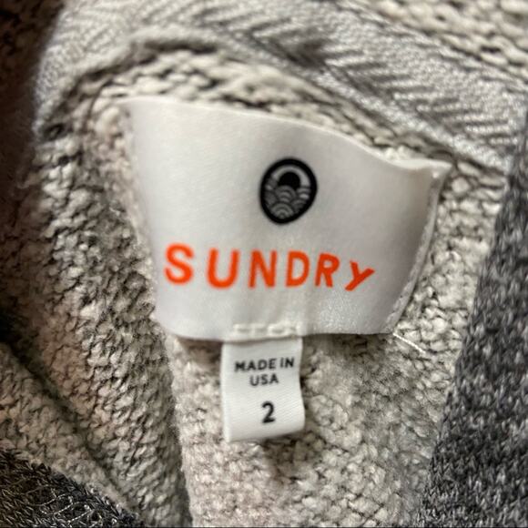 Sundry Hoodie Sweatshirt Drawstring Waist Varsity Heathered Gray 2 Medium - Picture 3 of 4